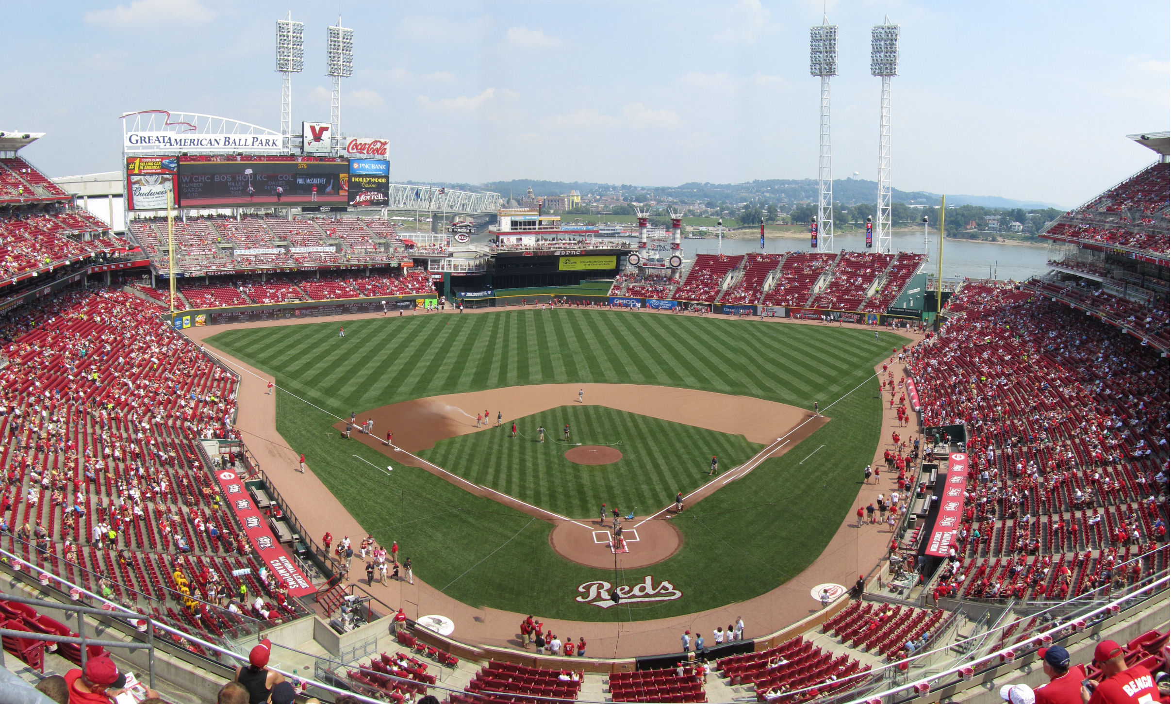 Reds vs. Brewers